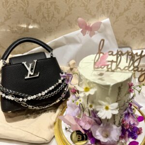 LV capucines bag