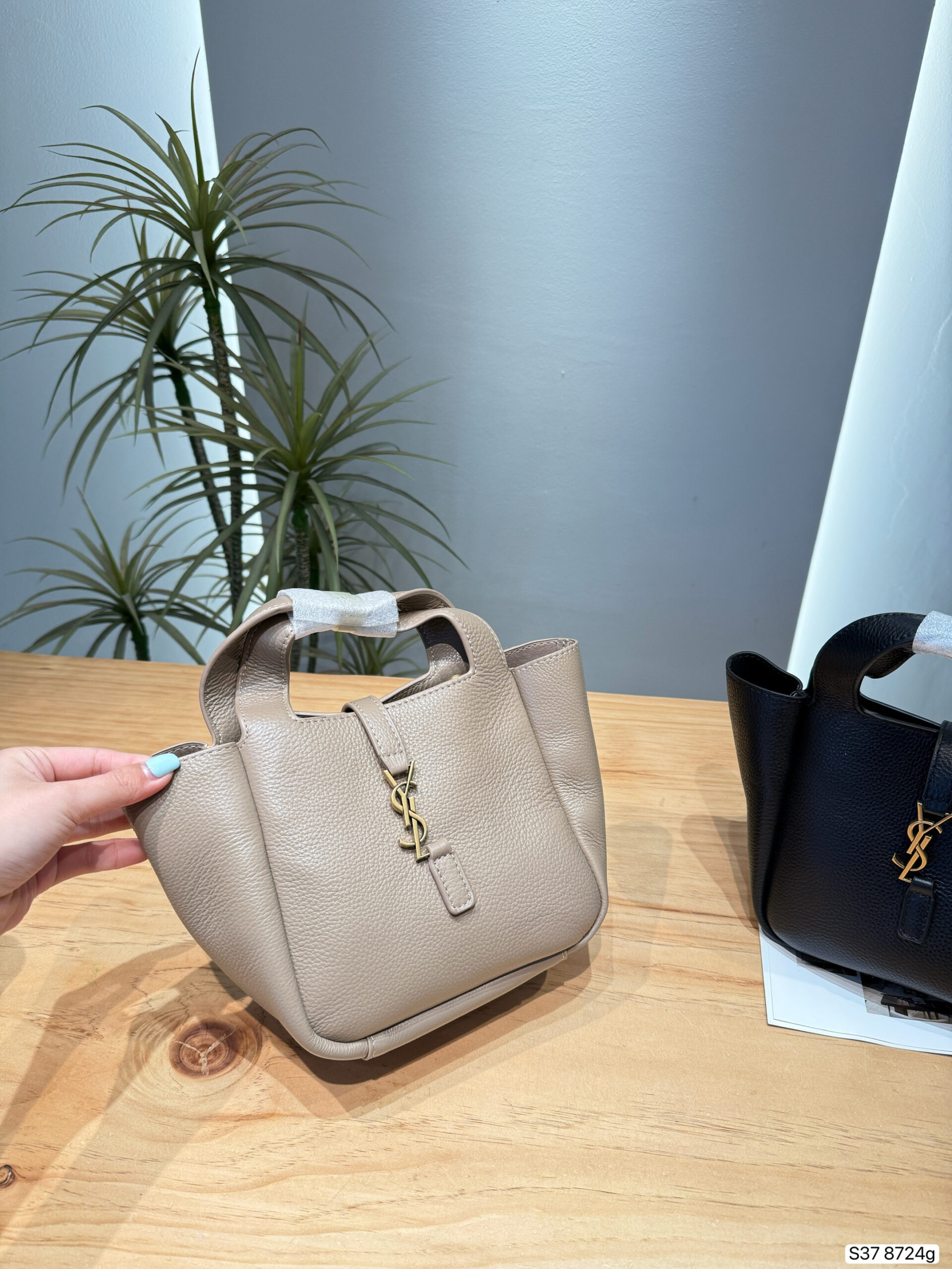 YSL LE 5 À 7 BEA - 图片 5