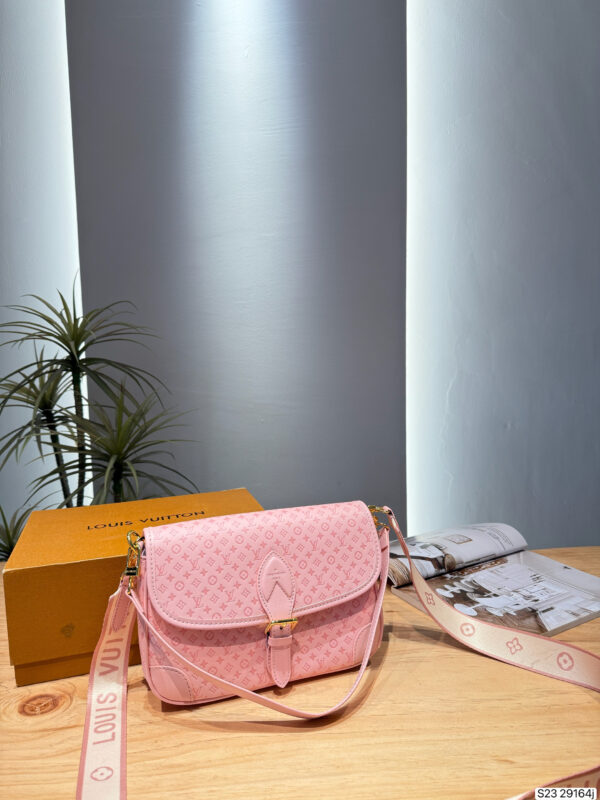 LV Classic Monogram Bag